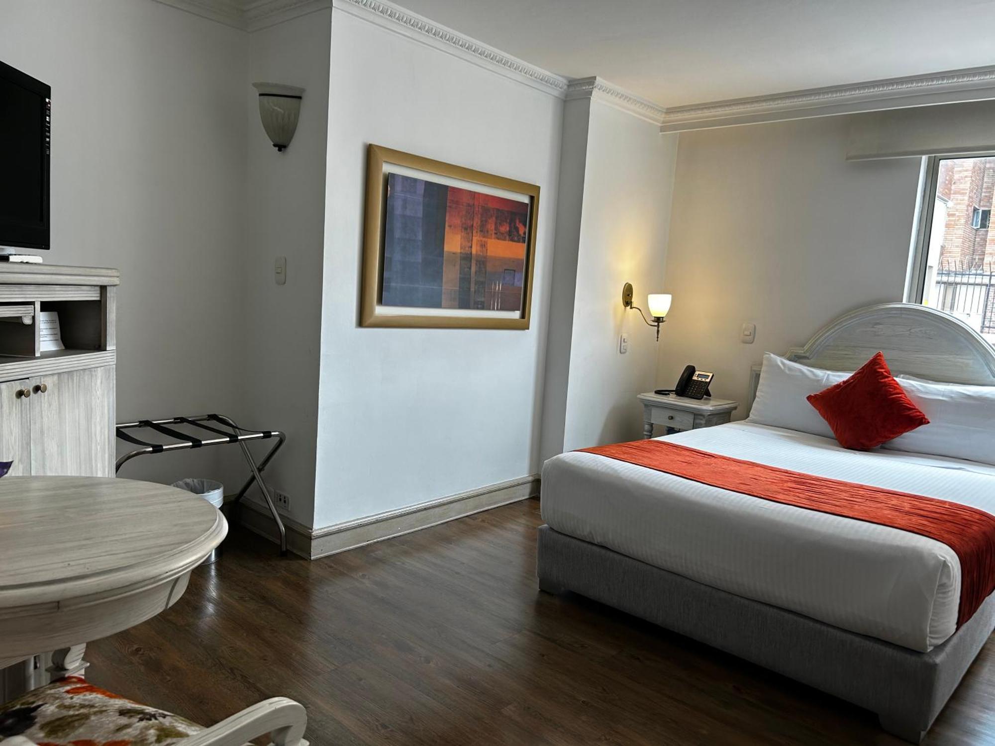 Hotel Vintage 4*