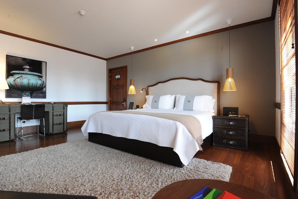 Hotel Four Seasons Casa Medina