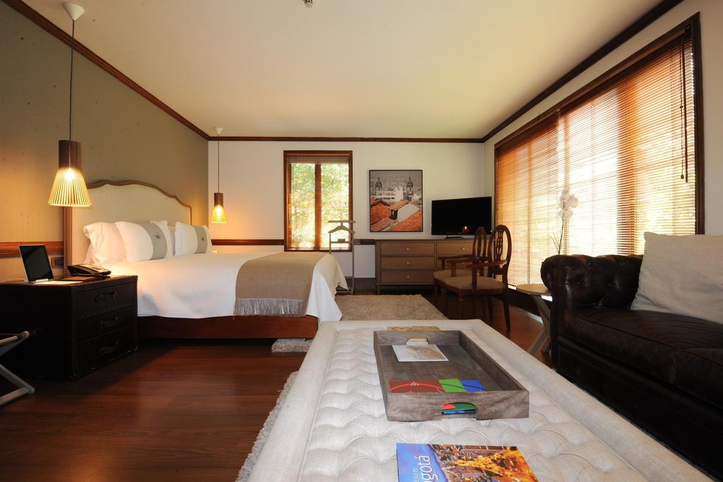 Hotel Four Seasons Casa Medina