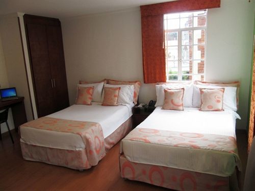 Ayenda 1068 Plaza 36 Hotel Bogota