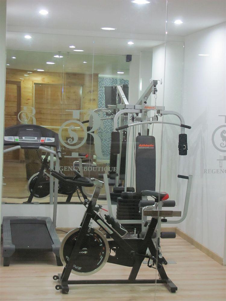 Regency La Feria Hotel 3*