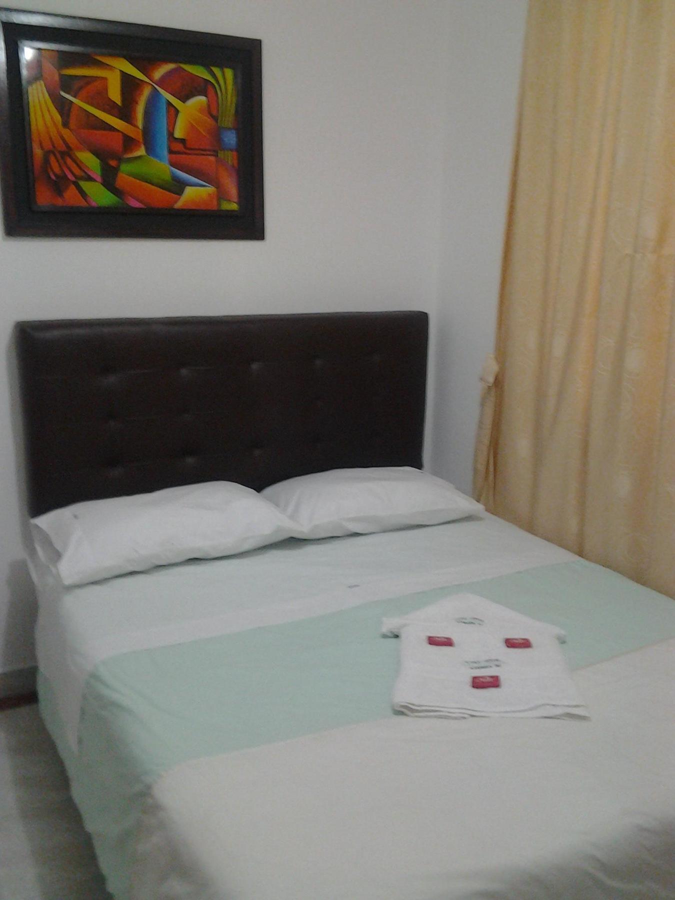 Casa Hotel Victoria Av 30 Bogota