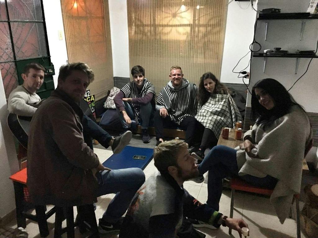 Bo Go & Rooftop Hostel
