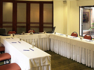 Avani Royal Zona T Hotel