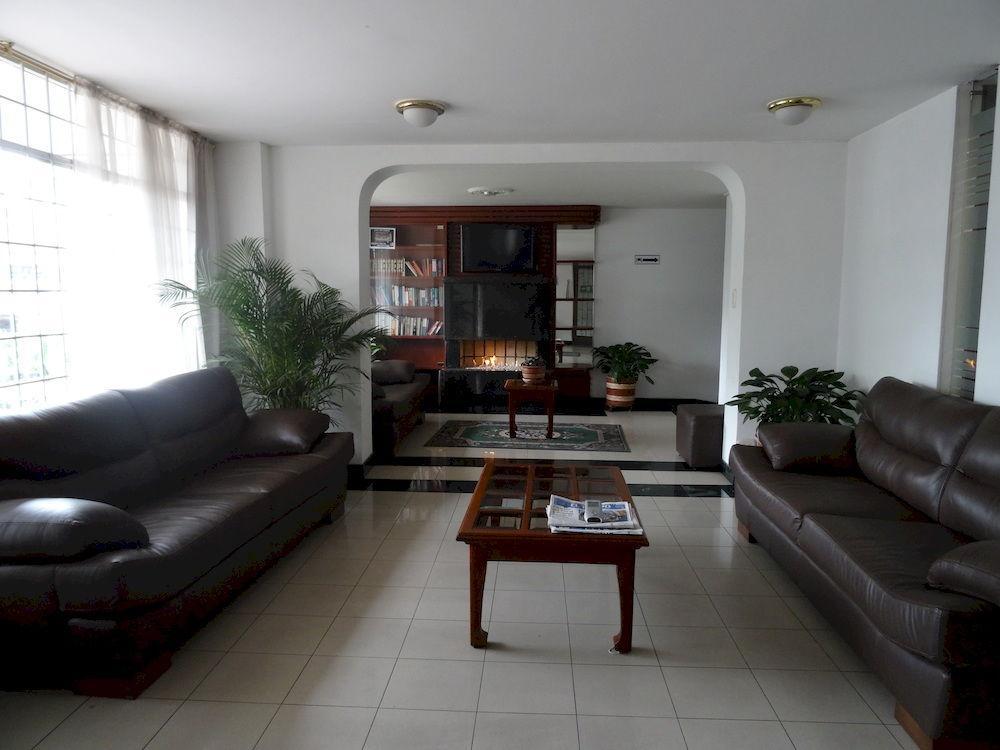 Aparthotel Galerias 2*