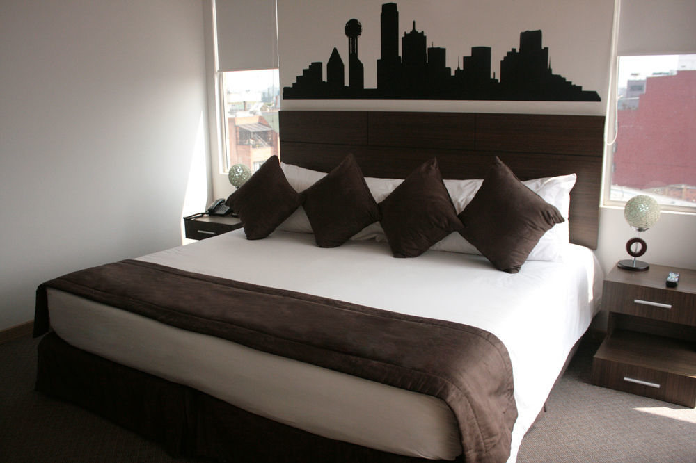 Hotel Regency La Feria 3*