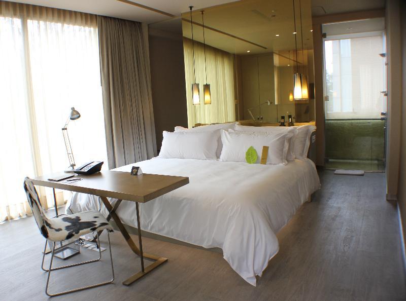 Bog Hotel 5*