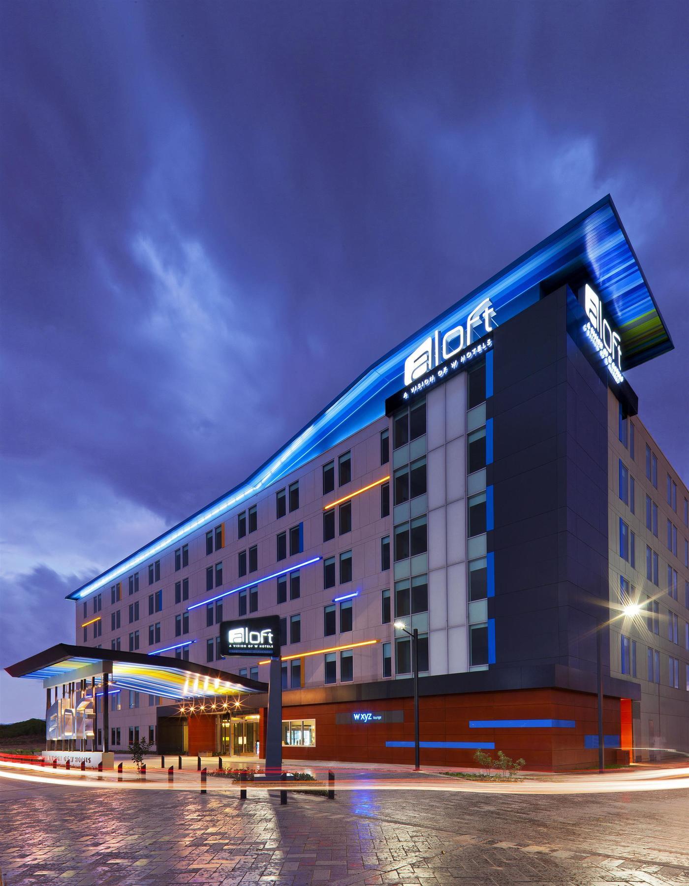 Aloft Airport 4* Bogota