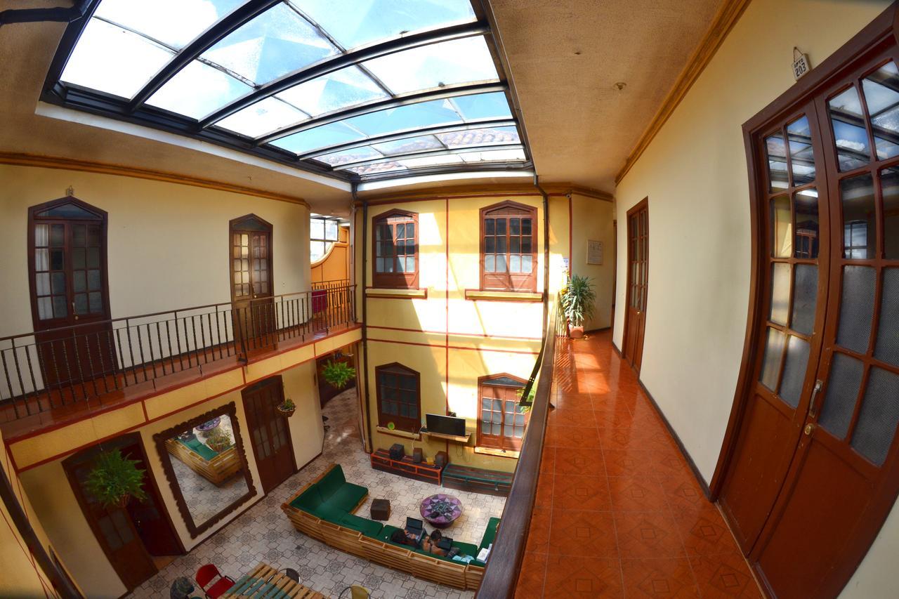 Guest house Casa Del Sol 2*