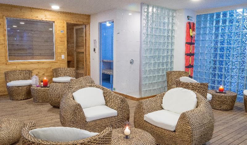 Regency La Feria Hotel 3*