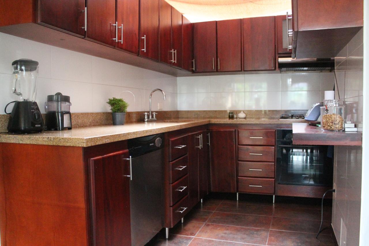 Belmira House Cedritos Homestay *