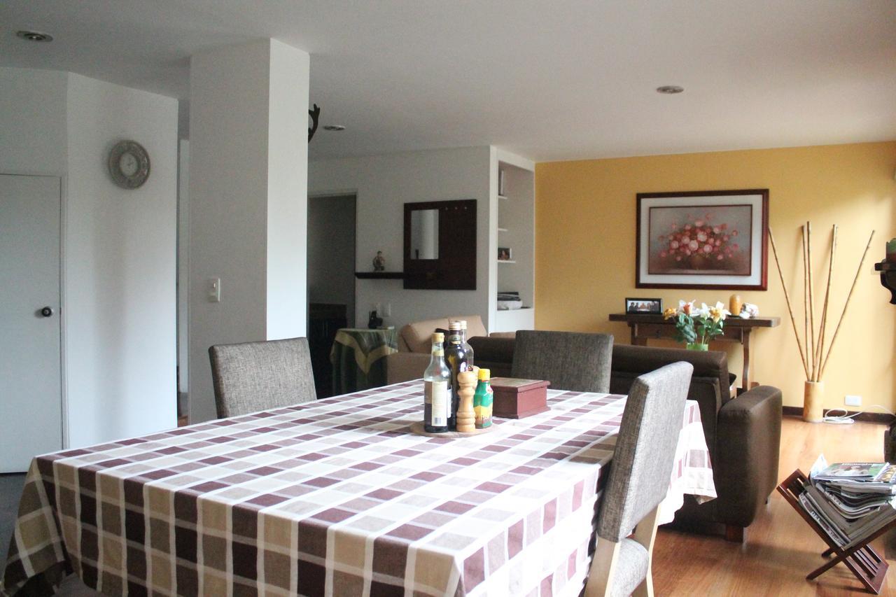 Belmira House Cedritos Homestay *