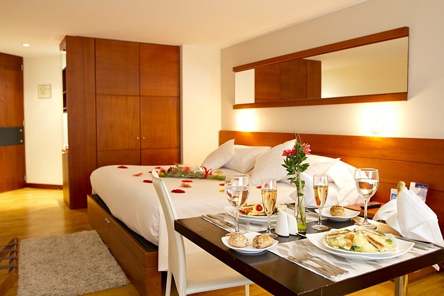 Hotel Avani Royal Zona T
