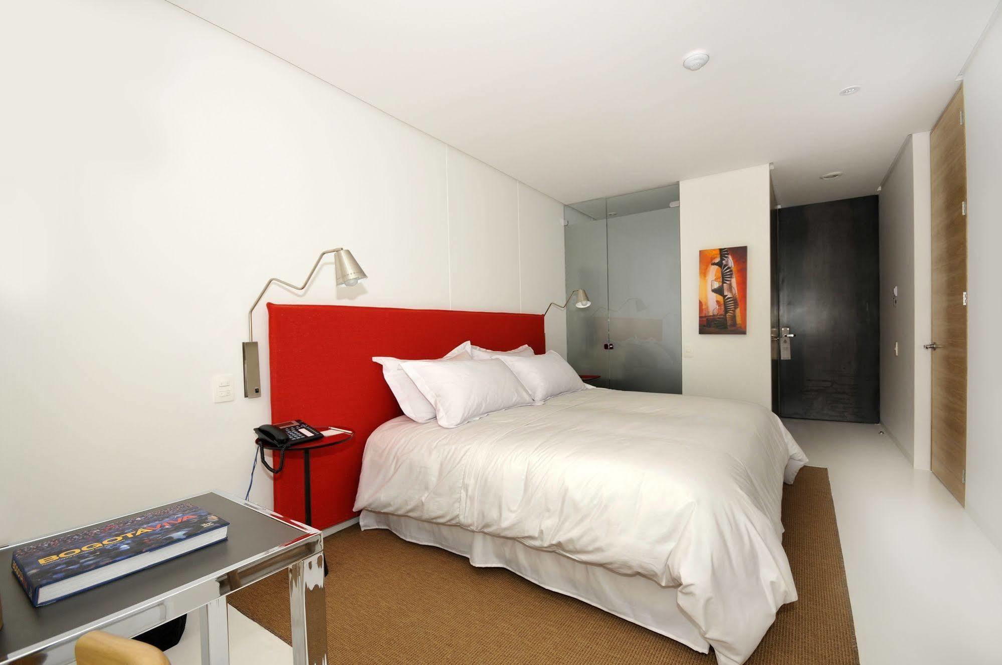 Aparthotel Bosque Alto Apartasuite 4*