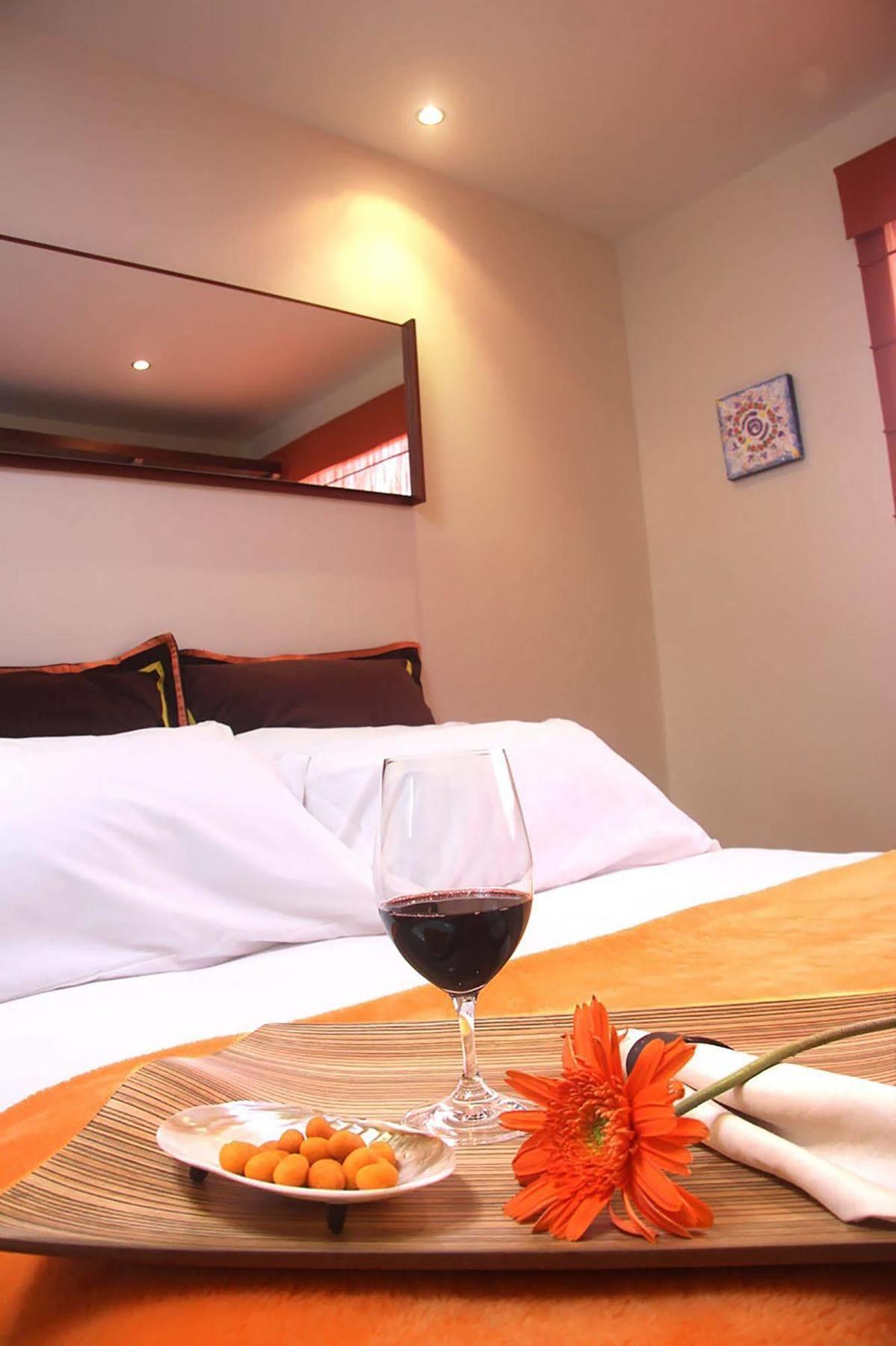 Hotel 6 Bogota
