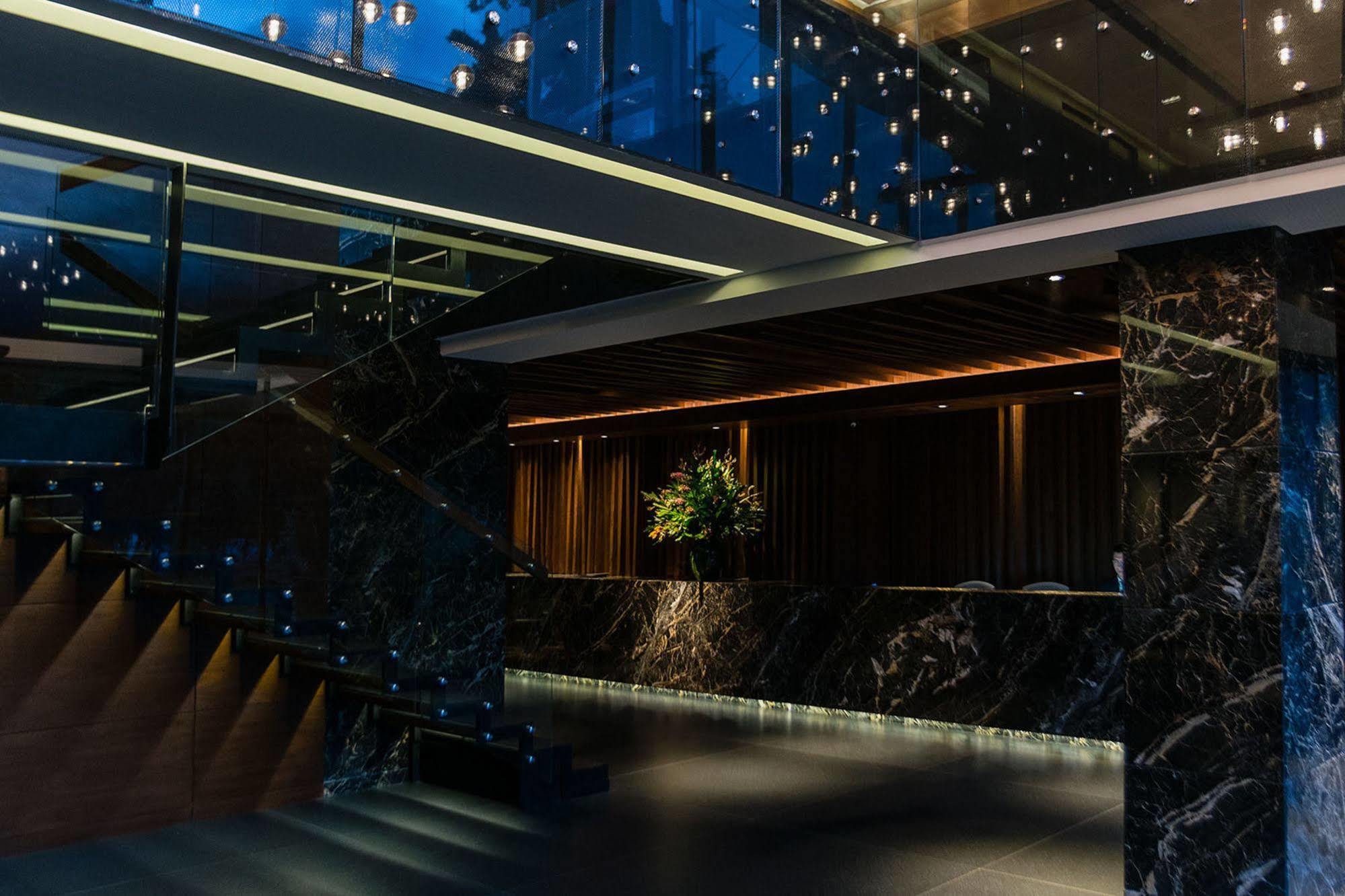 8010 Urban Living- Luxury Experience Aparthotel 5*
