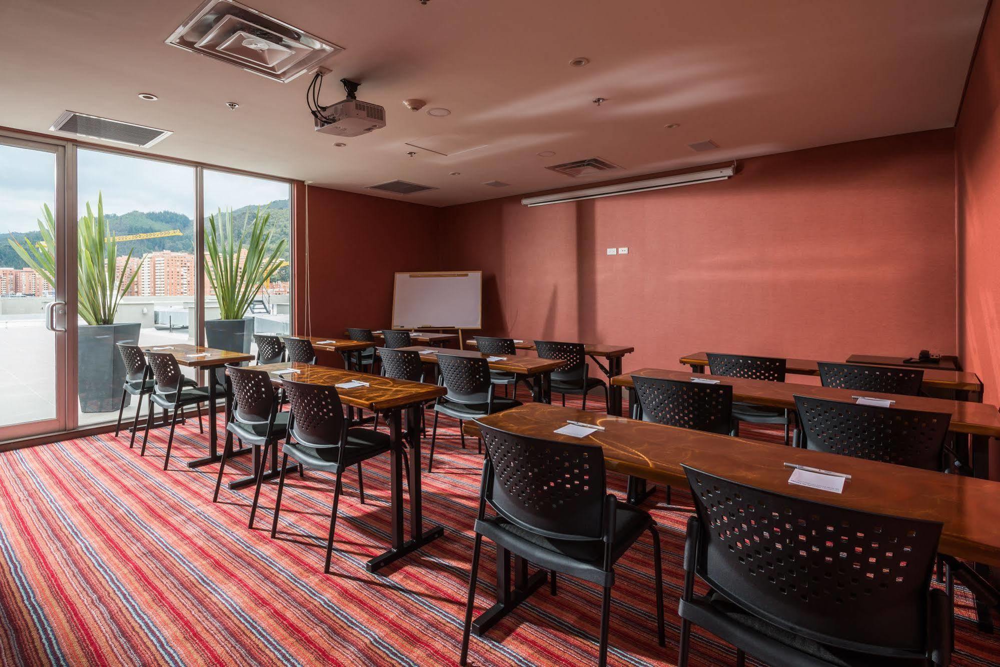 Hotel Hampton By Hilton Usaquen Bogota