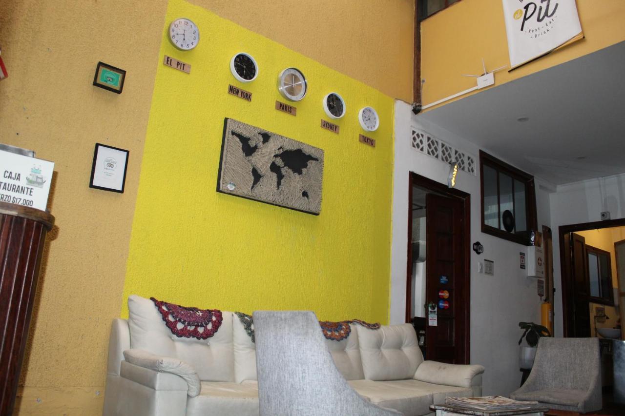 El Pit Hostel