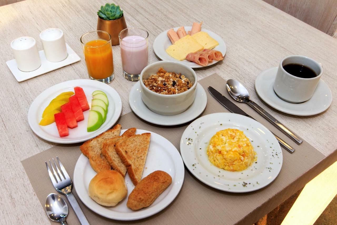 American Visa Tower 4* Bogota