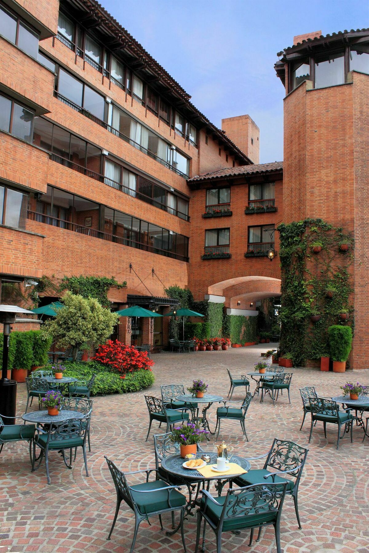 Aparthotel Estelar - La Fontana 4*