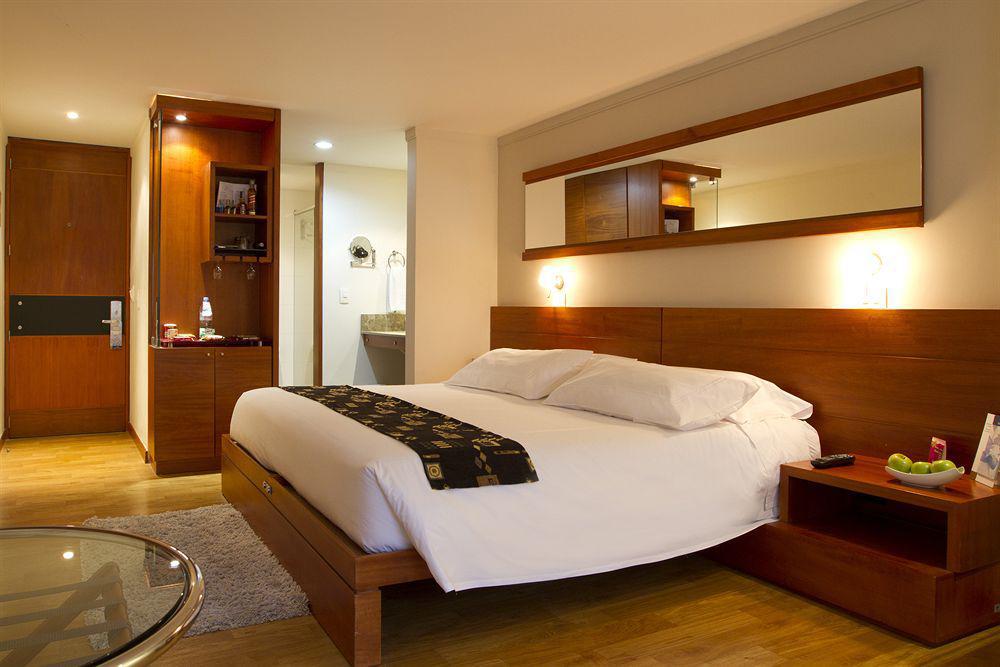 Avani Royal Zona T Hotel