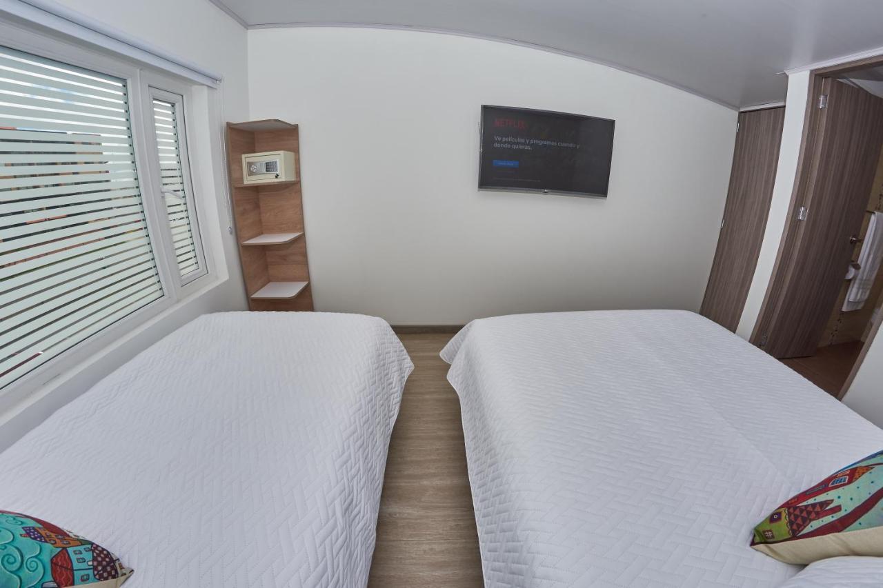 Mr. Huesped Guest house *