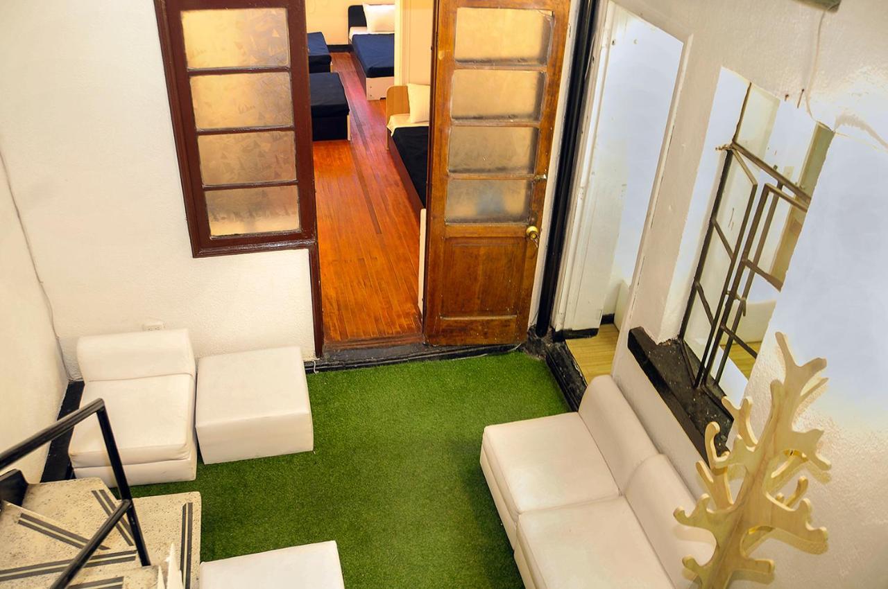Hostel Agora Palermo *