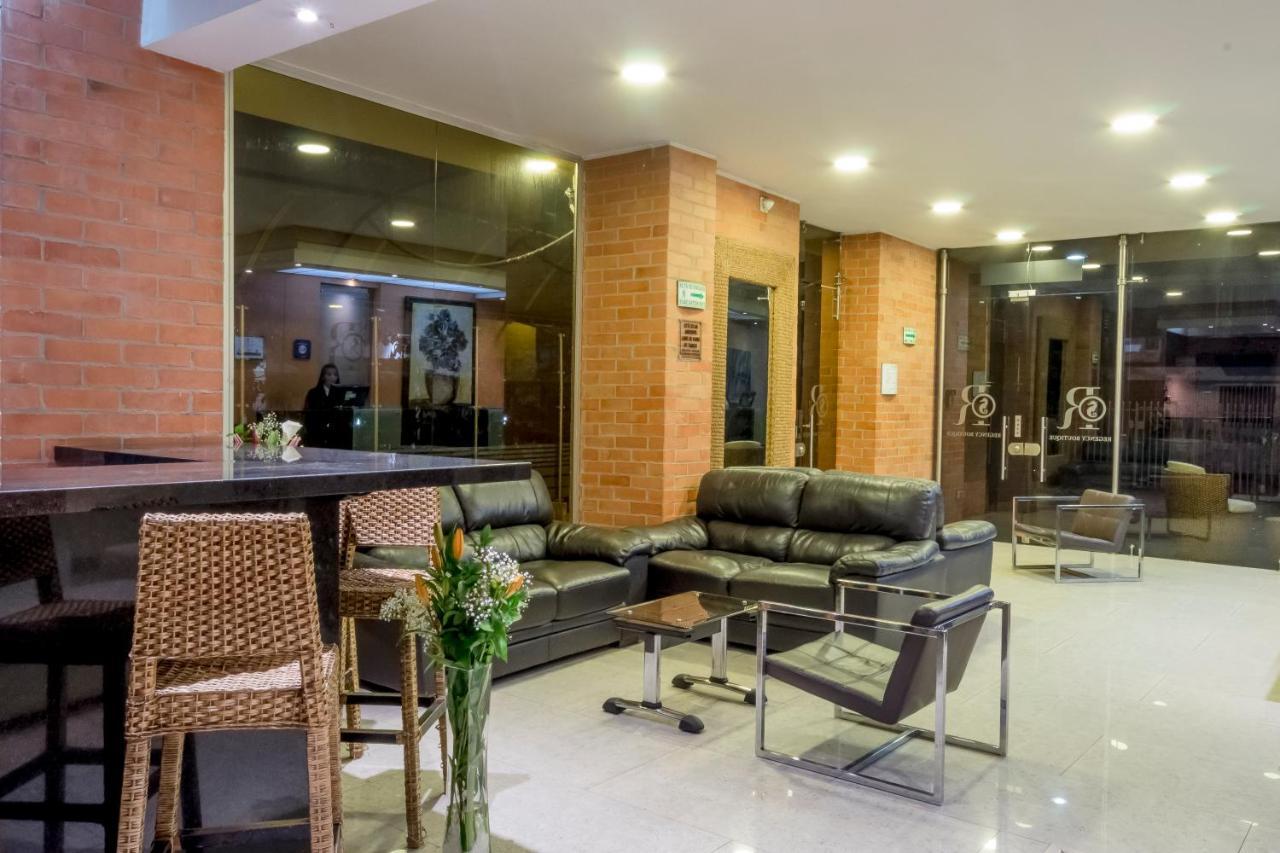 Regency La Feria Hotel 3*